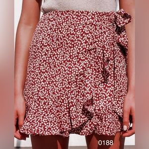 Relipop Red/White High Waist Wrap Front w/ Ruffle Hem Mini Skirt Size L (0188)